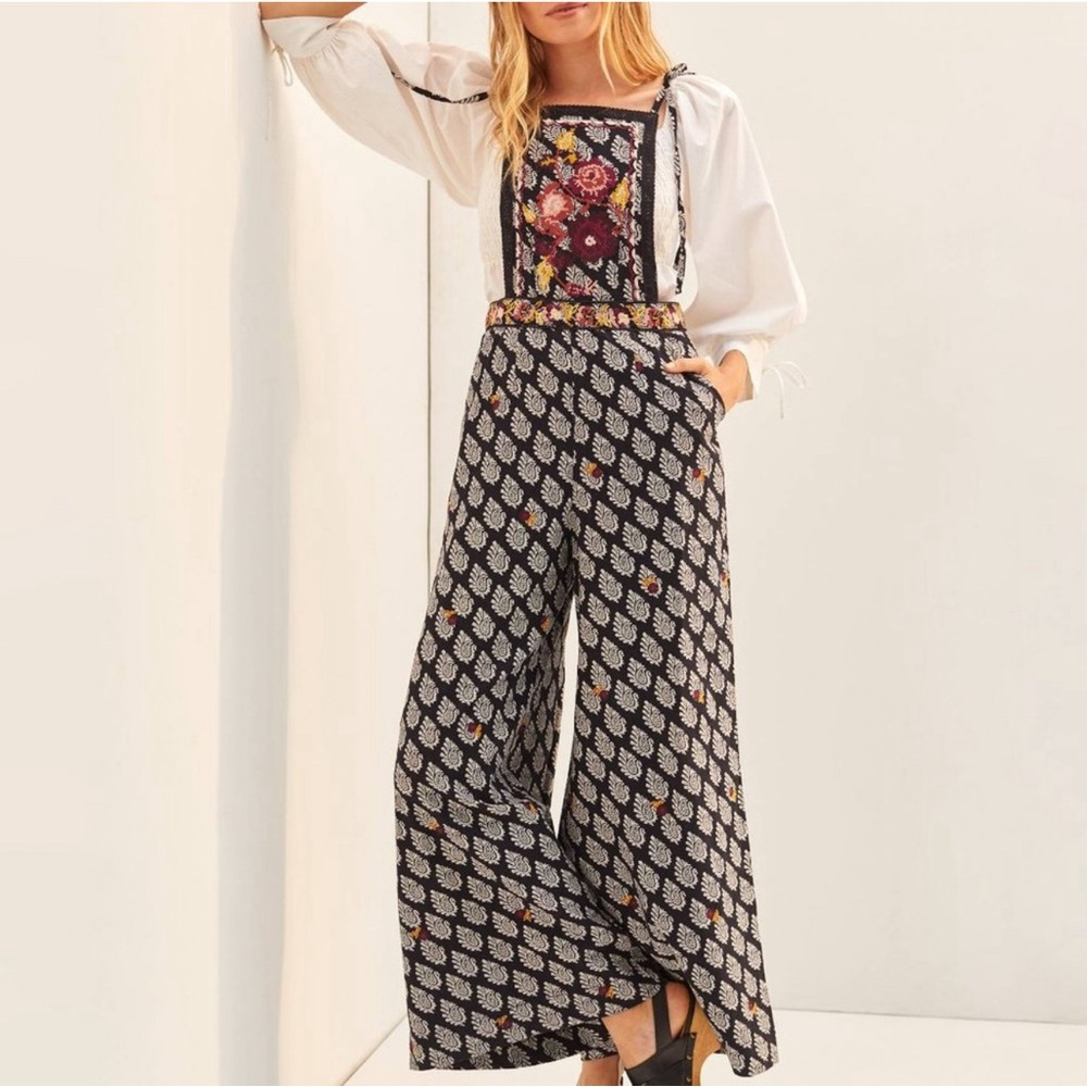NWOT Anthropologie Embroidered Wide-Leg Jumpsuit 💥